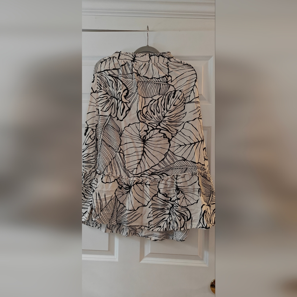 Rachel Zoe Monochrome Leaf Print Blouse